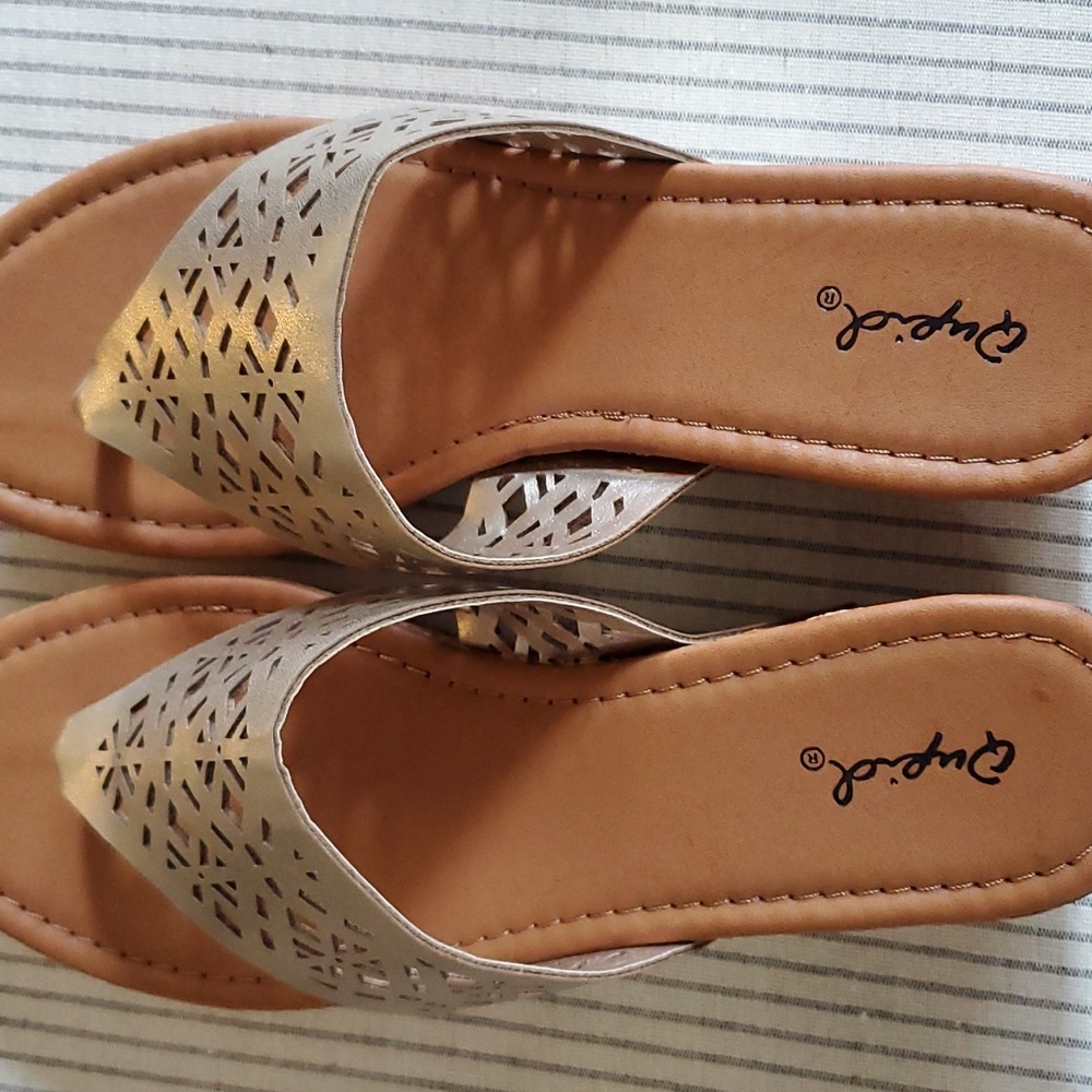 Women's Cork Wedges by Qupid. Size 8.5